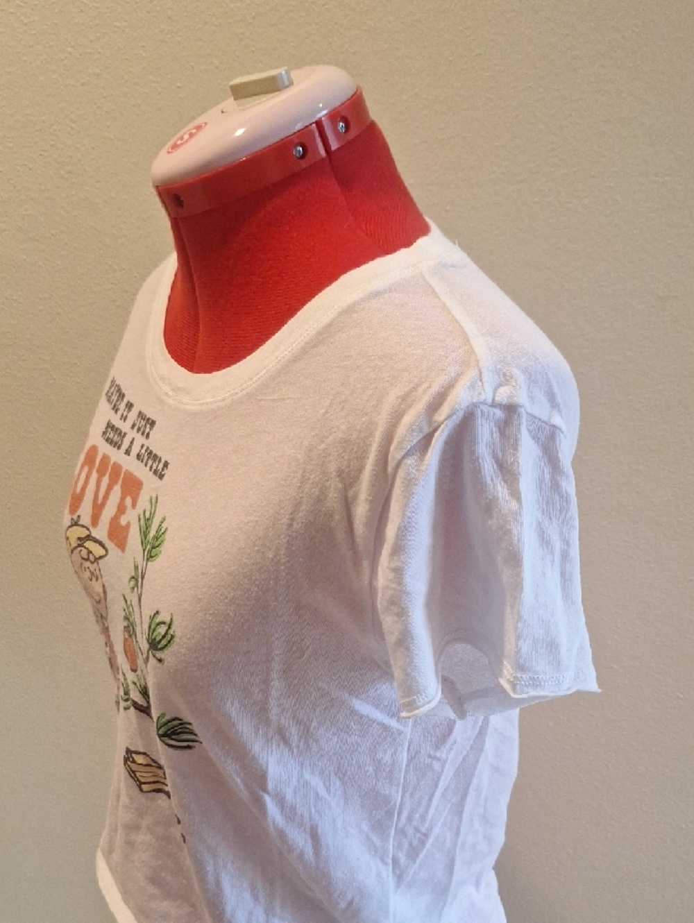 Abercrombie & Fitch White Kids Peanuts 'LOVE' Graphic Tee Size 12 - Picture 6 of 9